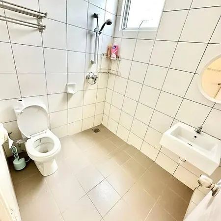 Free Wifi Kuching Mjc Batu Kawa Apartment Exterior photo