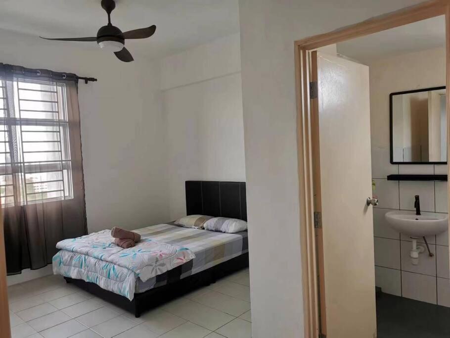 Apartment Free Wifi Mjc Batu Kawa Kuching